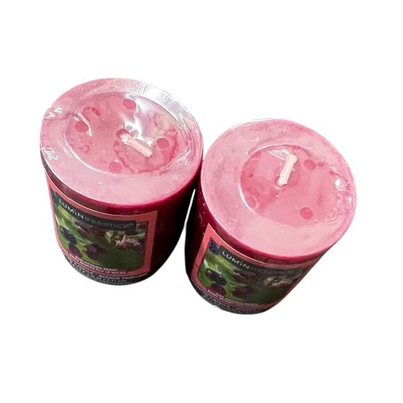 Luminessence Sun Ripened Berry Scented Candle 7oz Hostess Holiday Gift Lot of 2 - Picture 8 of 9
